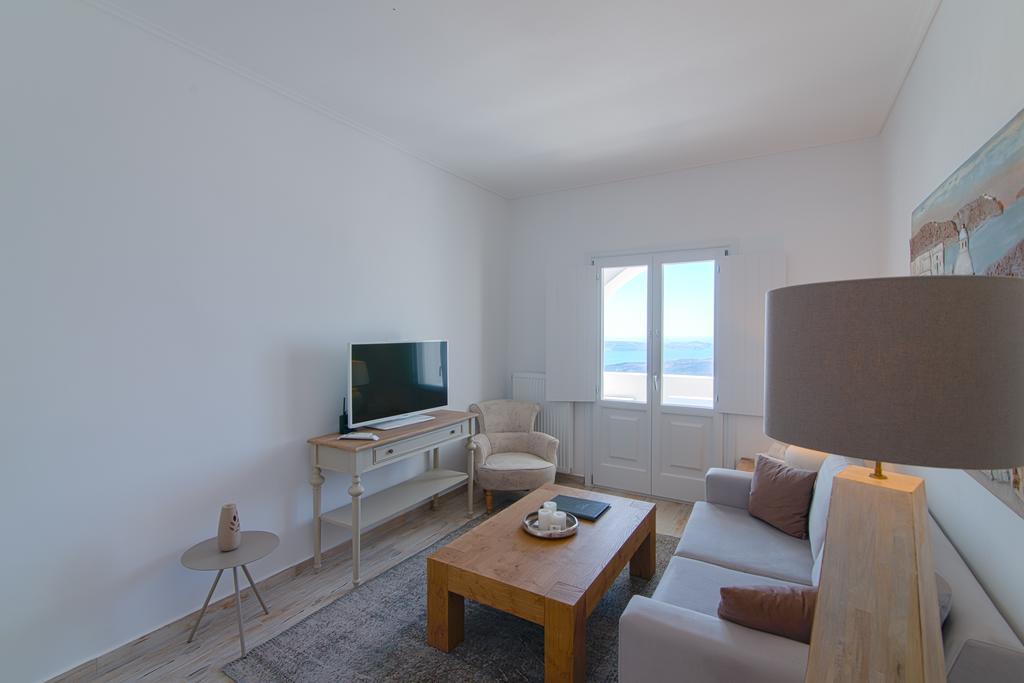 Aqua Mare Luxury Suites Imerovigli  Dış mekan fotoğraf
